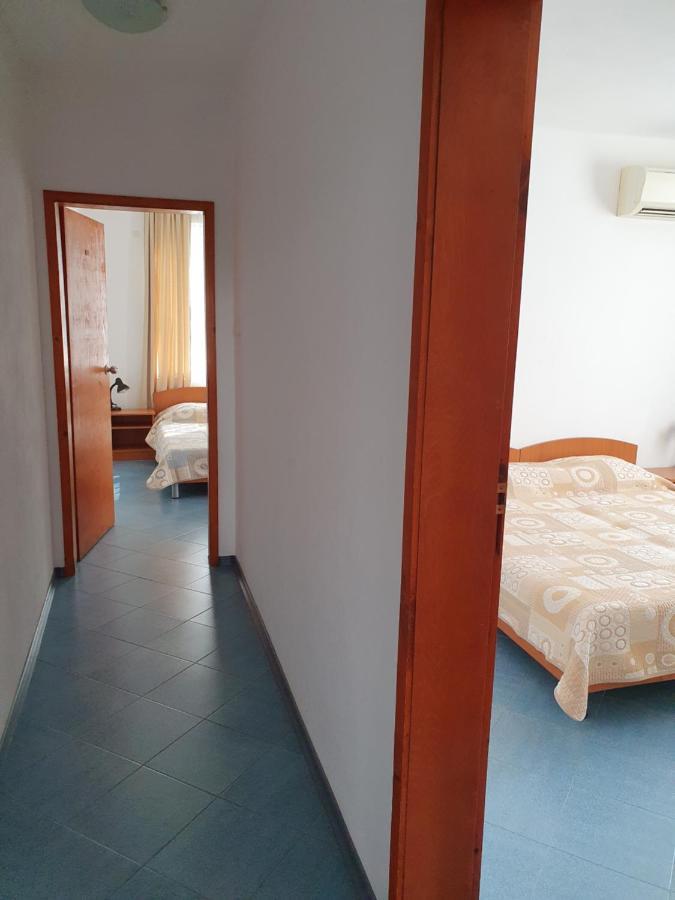 Family Hotel Maritime أتوبول المظهر الخارجي الصورة